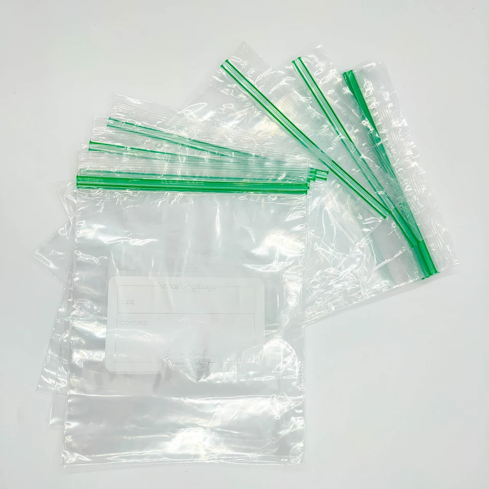 Transparent zip lock poly bags for packaging and storage